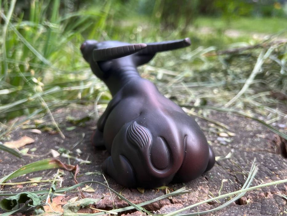 Чайна фігурка/ Чайний друг «Грошова корова» з Фіолетової глини