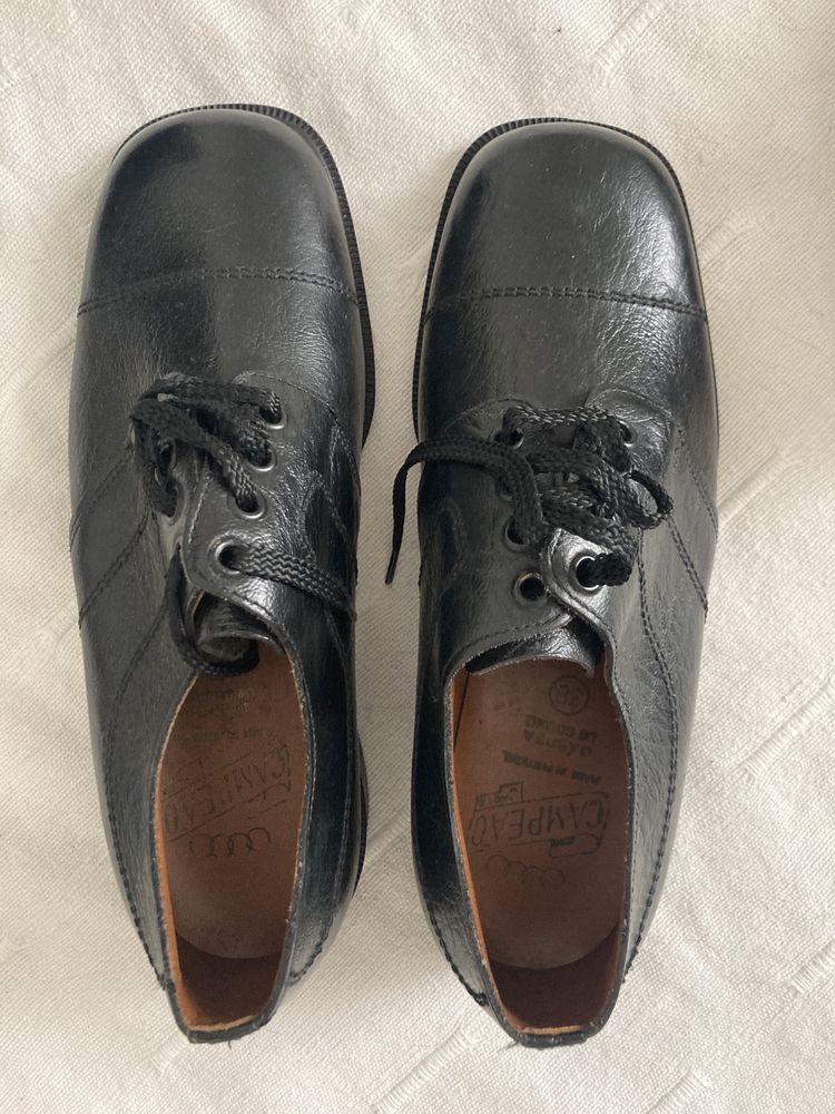 Sapatos Vintage Anos 70 NOVOS pele Marca Campeão