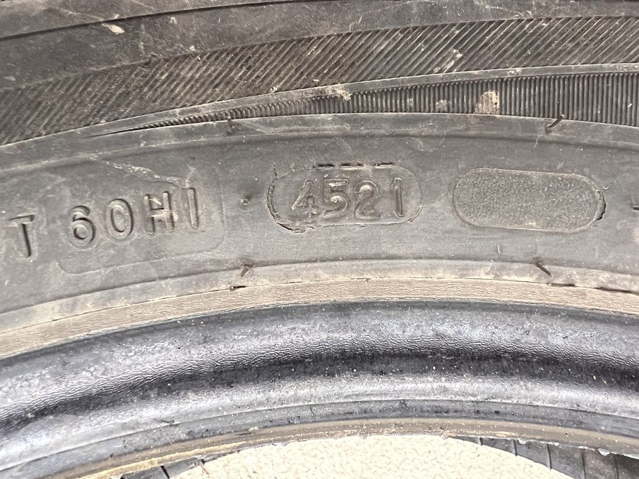 Комплект зимовоії гуми nokian nordman RS2 225/65R17