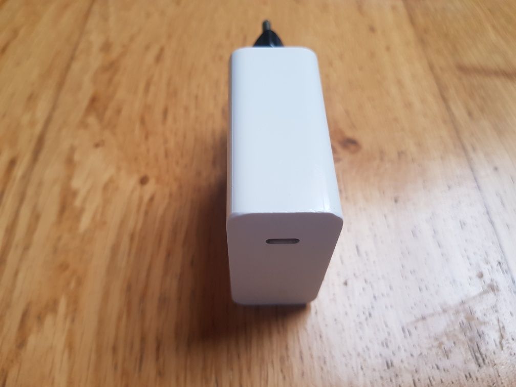 Huawei carregador Rápido 20v 3.25A USB-C