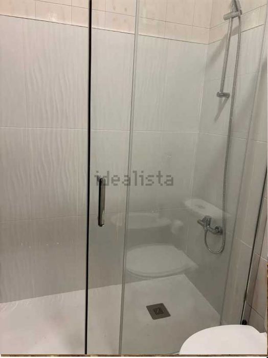 Apartamento T2+1 na Lapa, Porto — Totalmente Remodelado