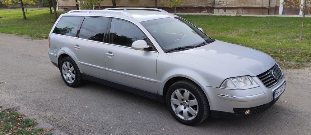 Продам Фольксвагена Пассат Б5+, 1.8t, бензин.