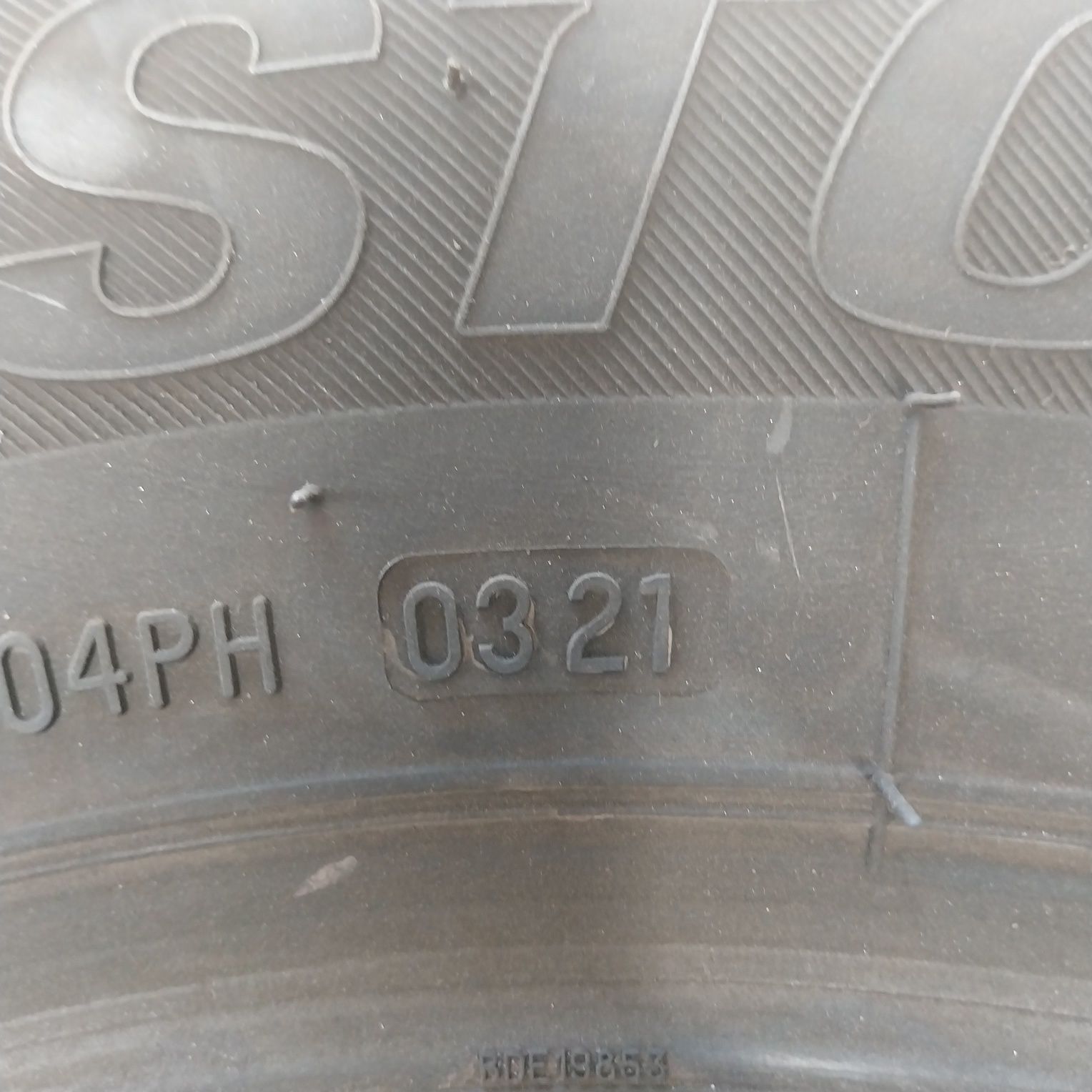 Sprzedam  opony letnie 215/70/r15 C