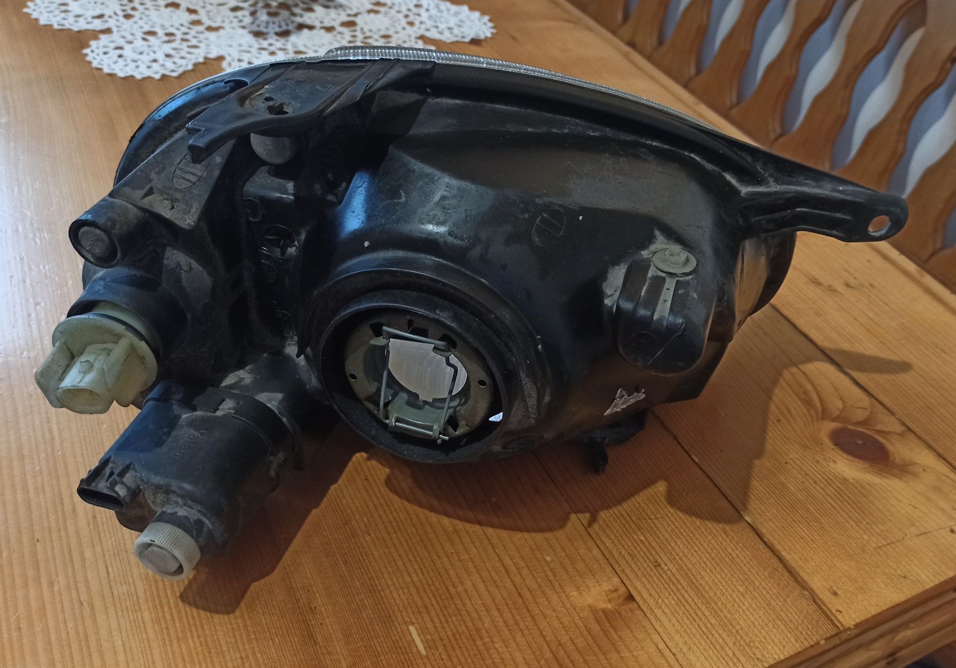 Lampa przód Opel Corsa B lewa strona