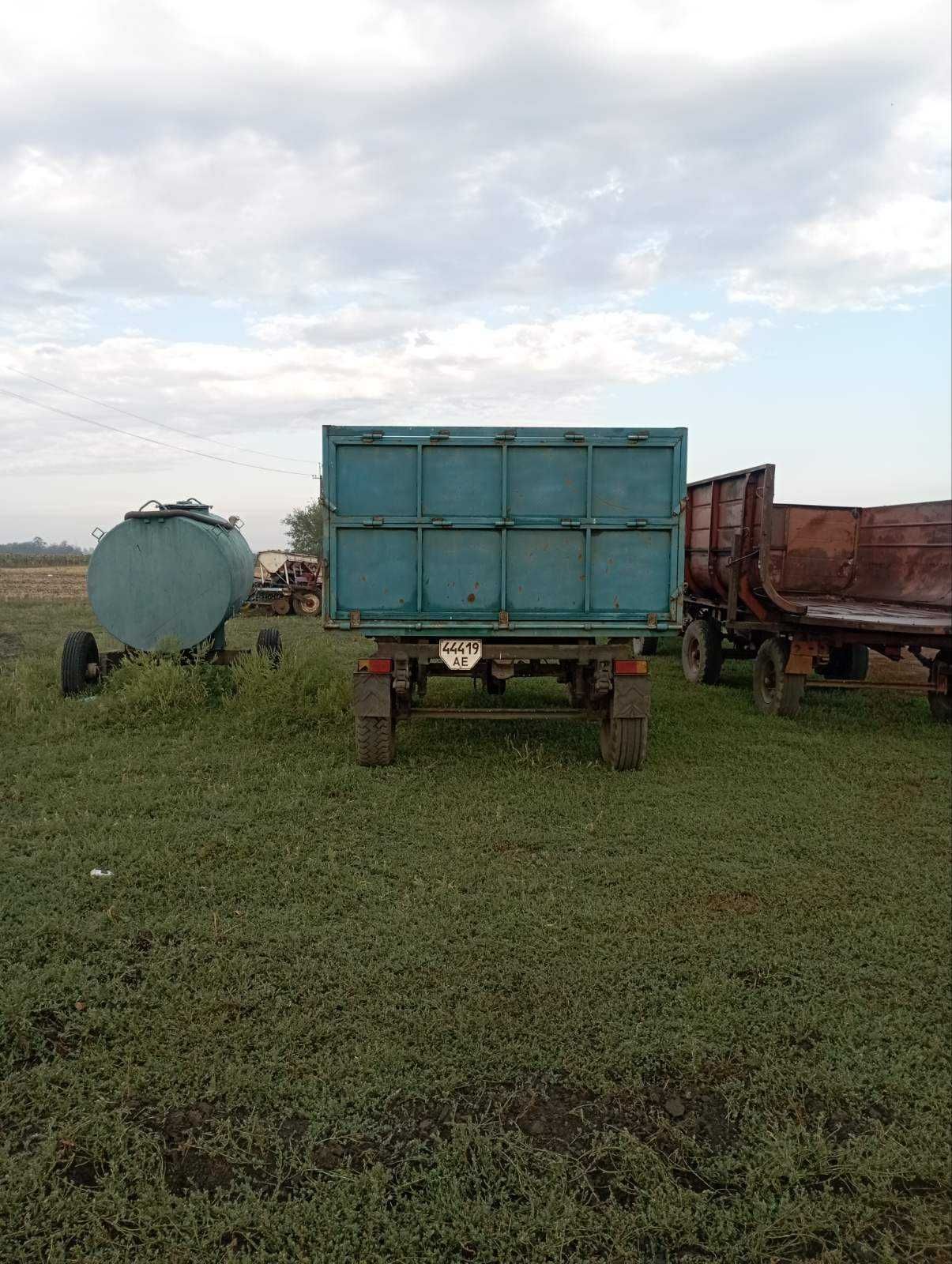 Прицеп тракторний 2ПТС-4