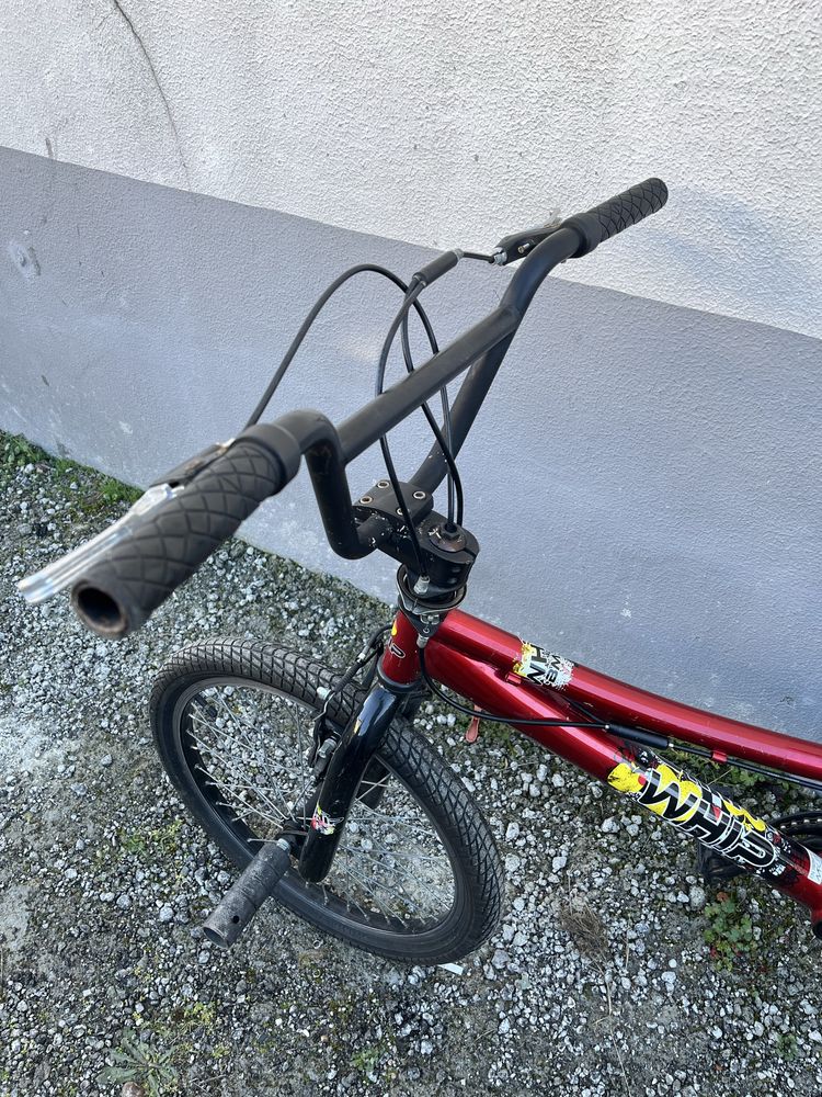 Bicicleta bmx usada