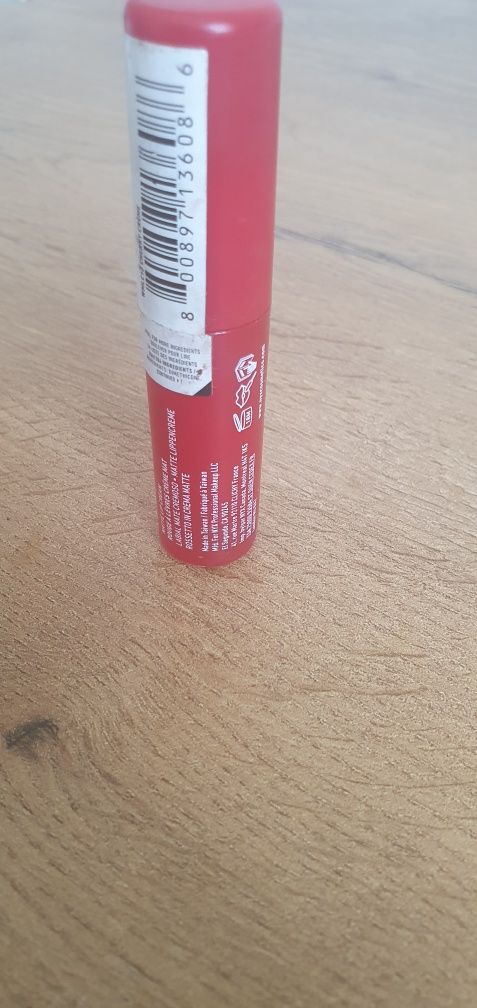 NYX smooth whip cherry creme