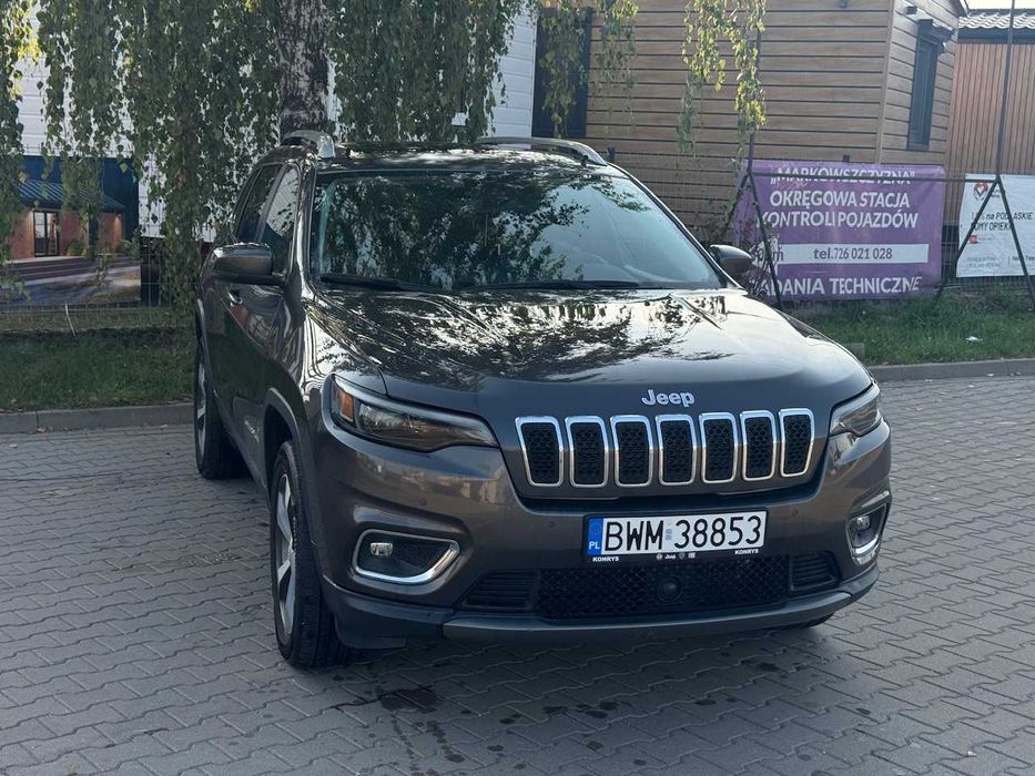 Sprzedam  Jeep Cherokee 2021