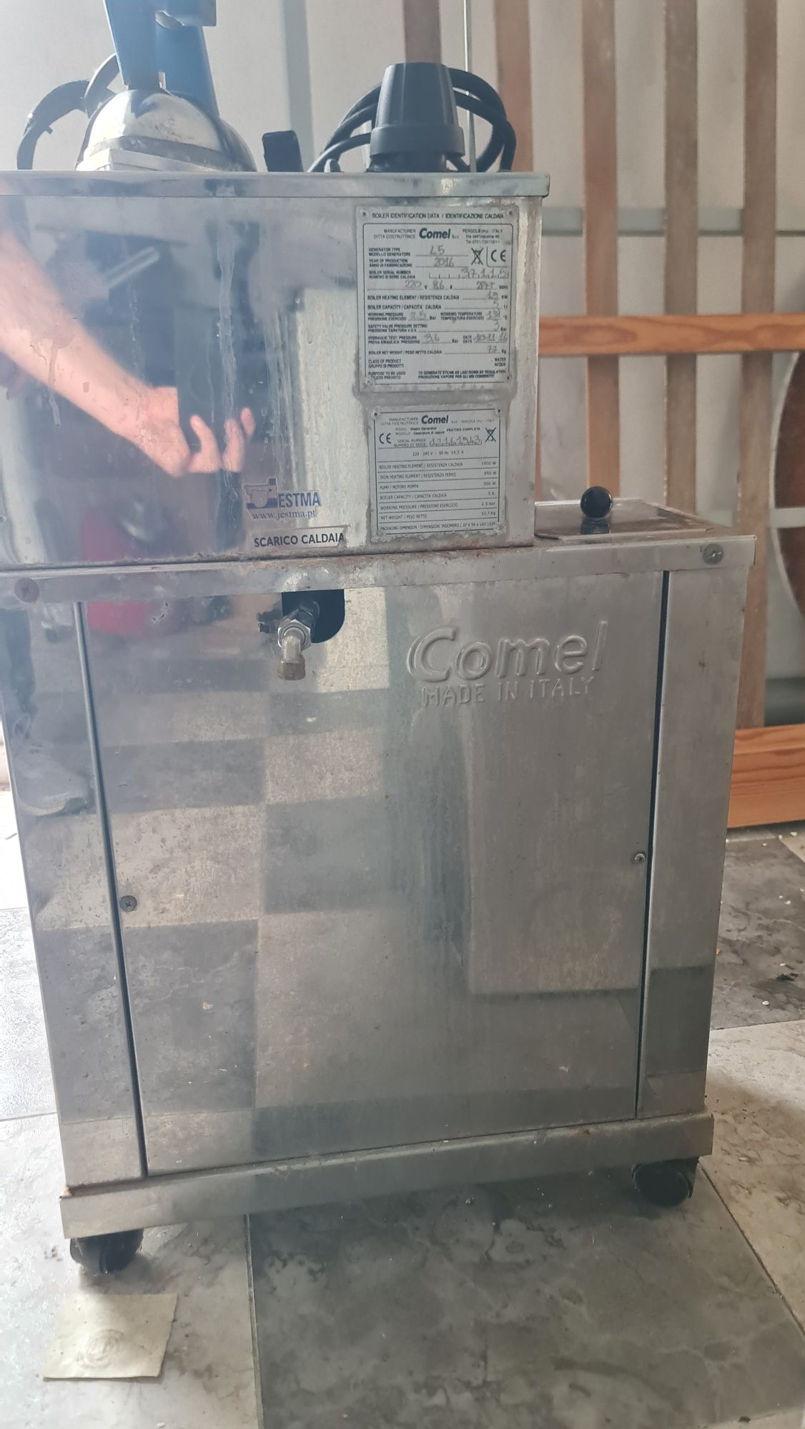 Ferro e caldeira semi industrial pratika comel