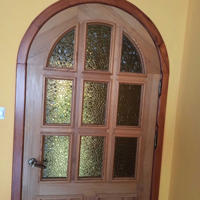 Drzwi wewnętrzne pokojowe.