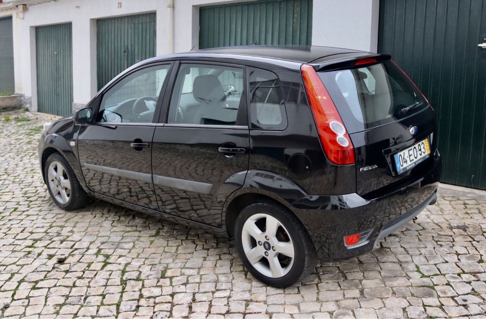 Ford Fiesta 1.25 ST Line Estimado 127mil kms