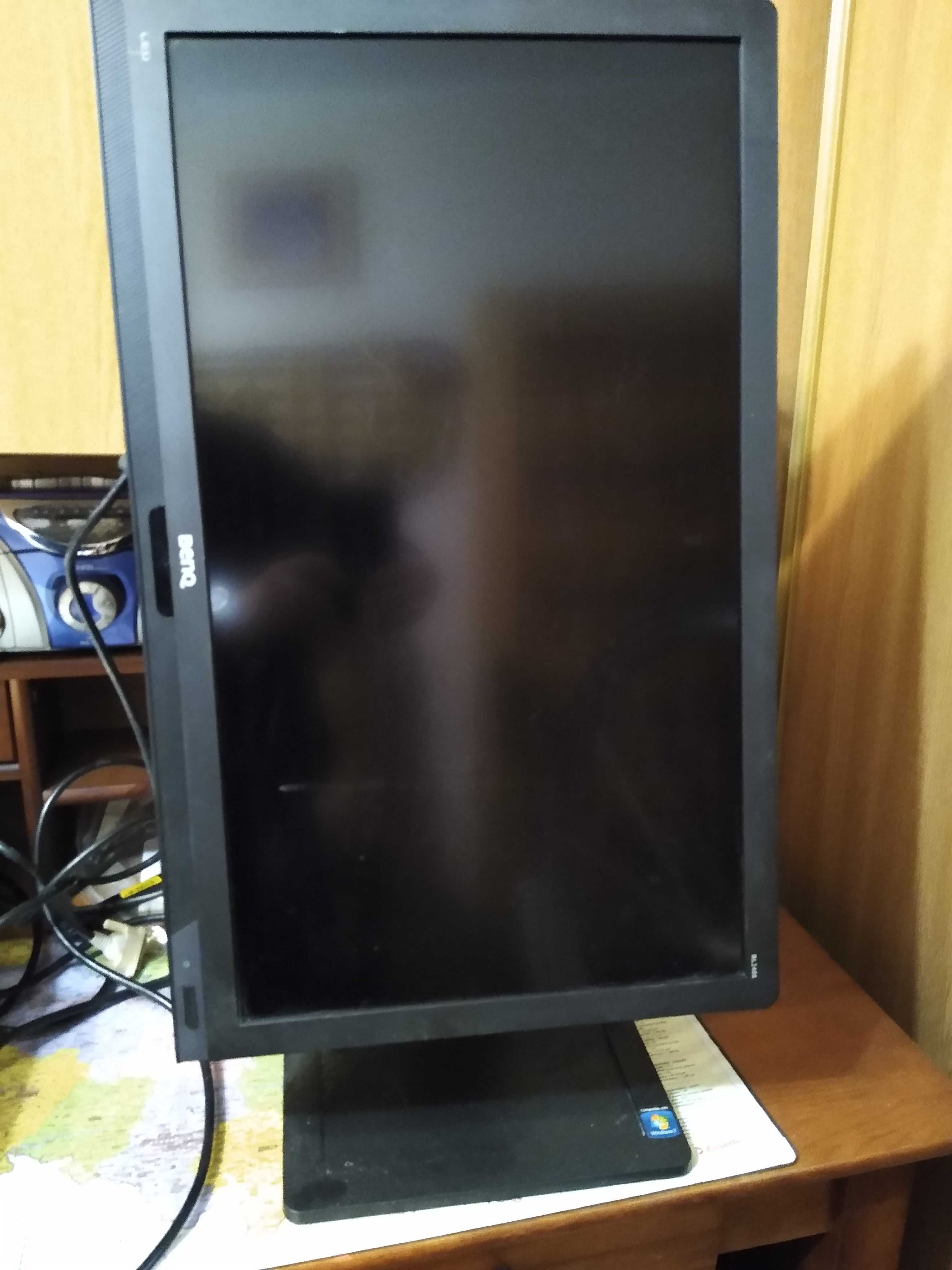 BenQ LCD monitor 24 cale full HD