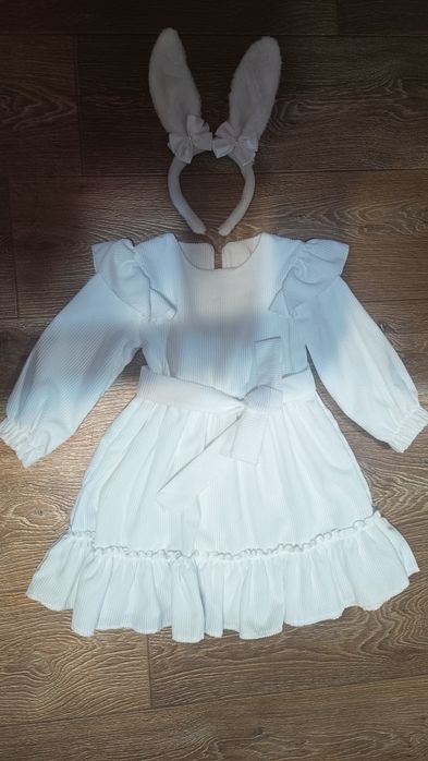 Костюм зайчишки для дівчинки