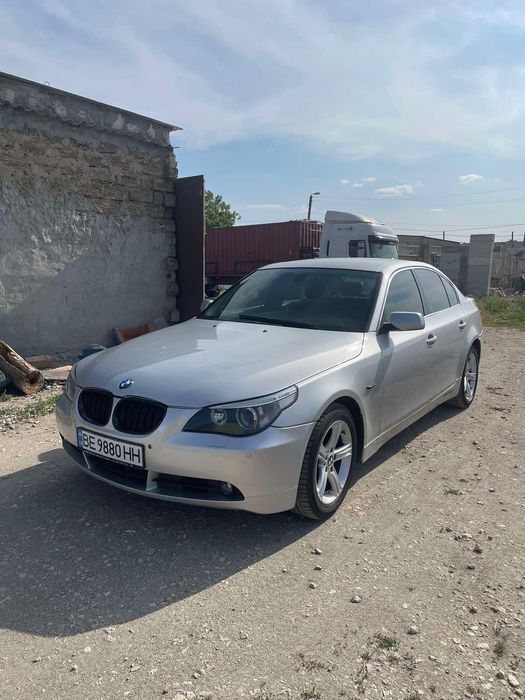 BMW 523 ,2.5 газ/бензин