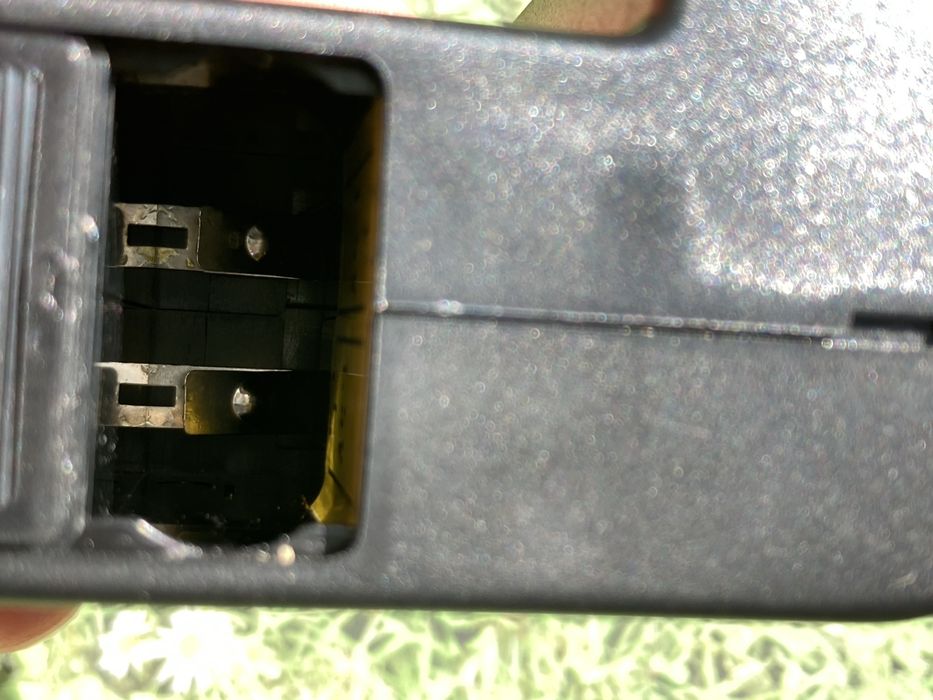 Uniwersalna analogowa lampa błyskowa Topca 320 B