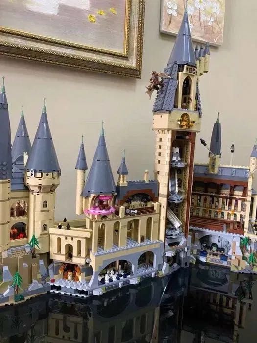 Klocki zamek Harry Potter firmy lupin