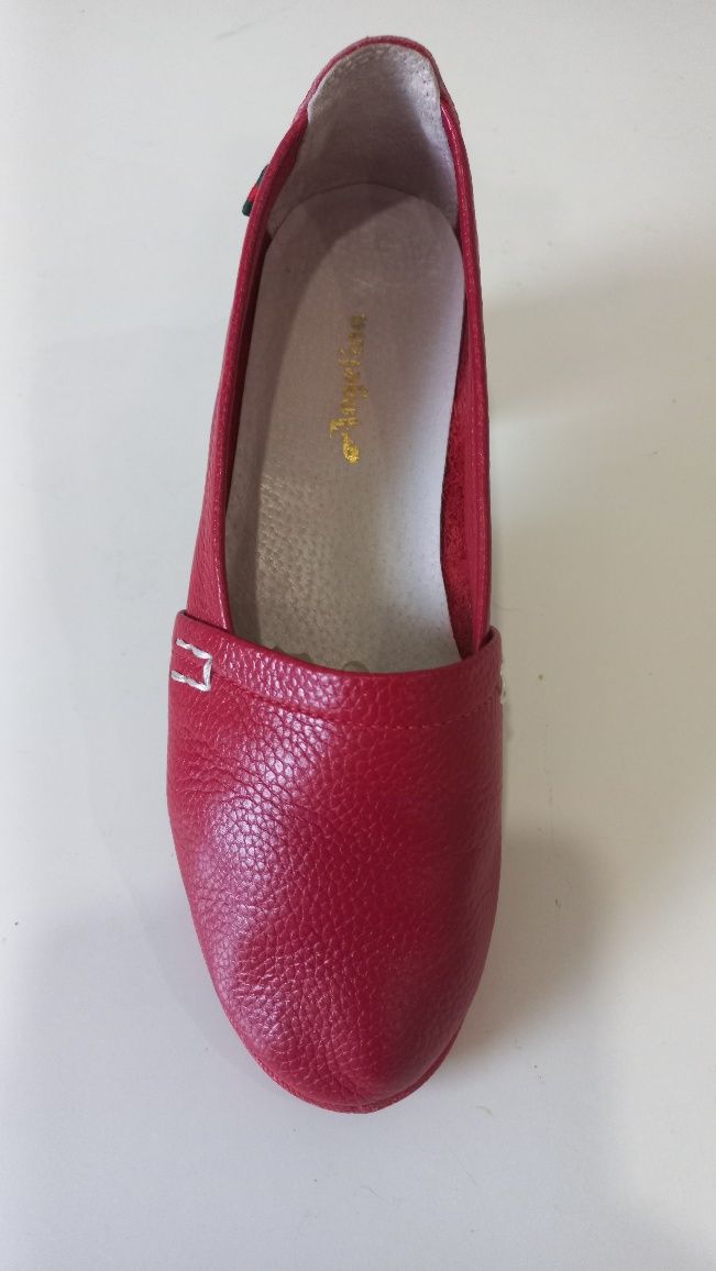 Мокасины кожаные р.37