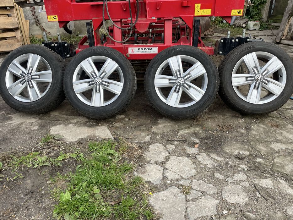 Komplet kół zimowych vw t6 215/60r17