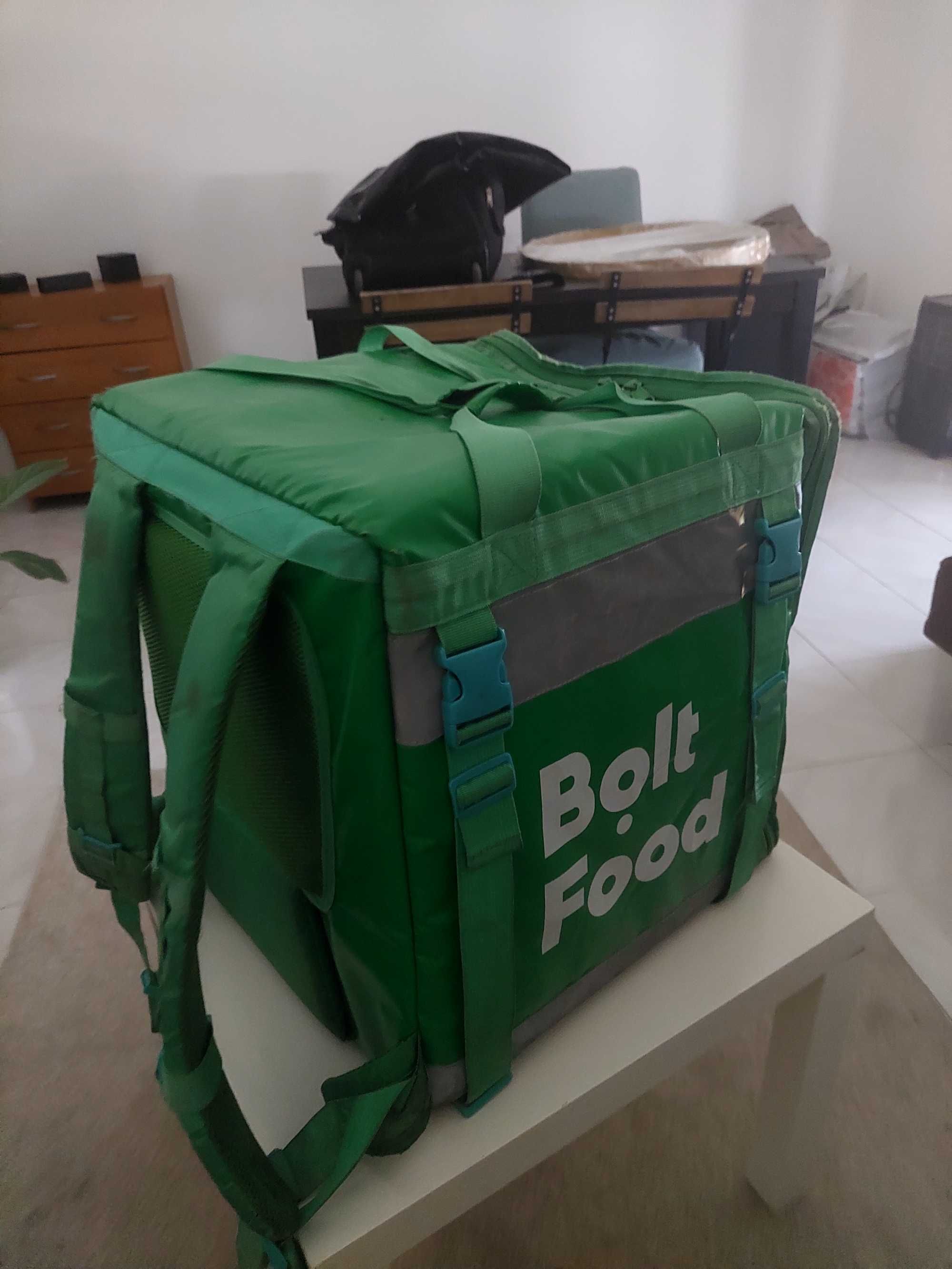 Mochila bolt food [ÓTIMO ESTADO]