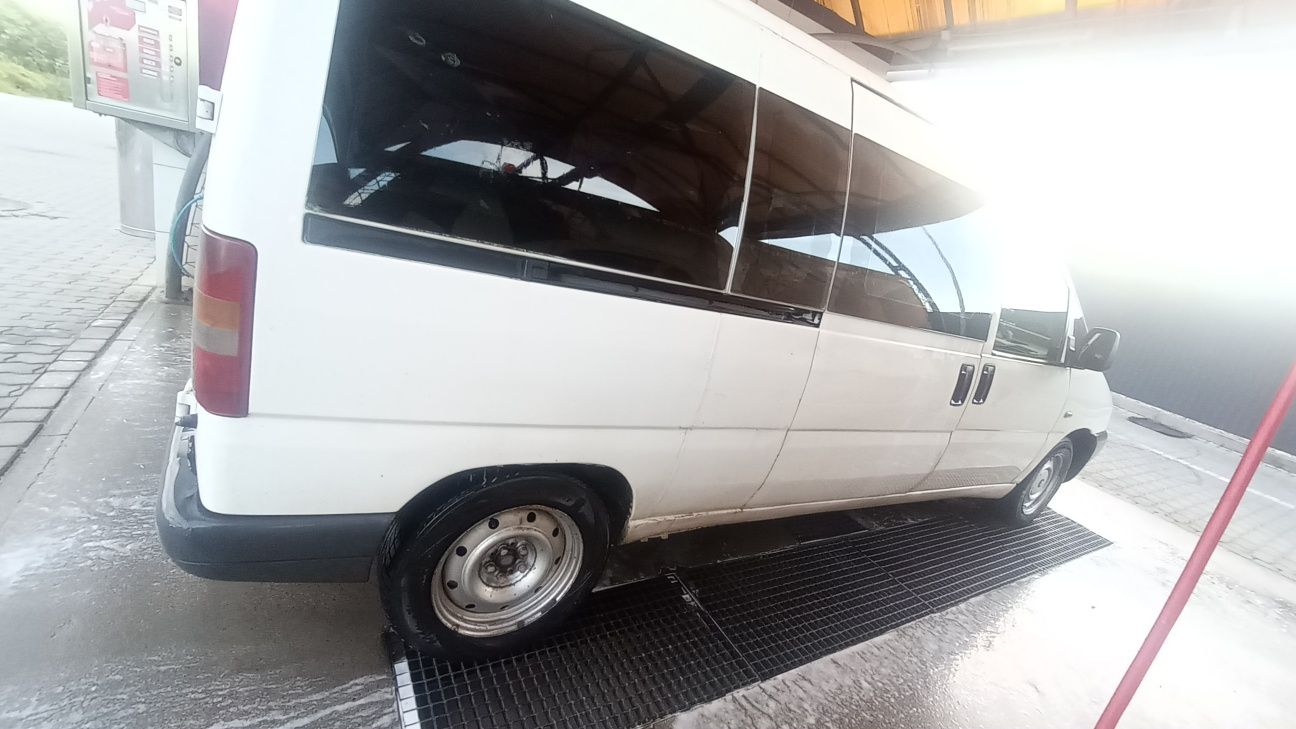 Peugeot expert 2002