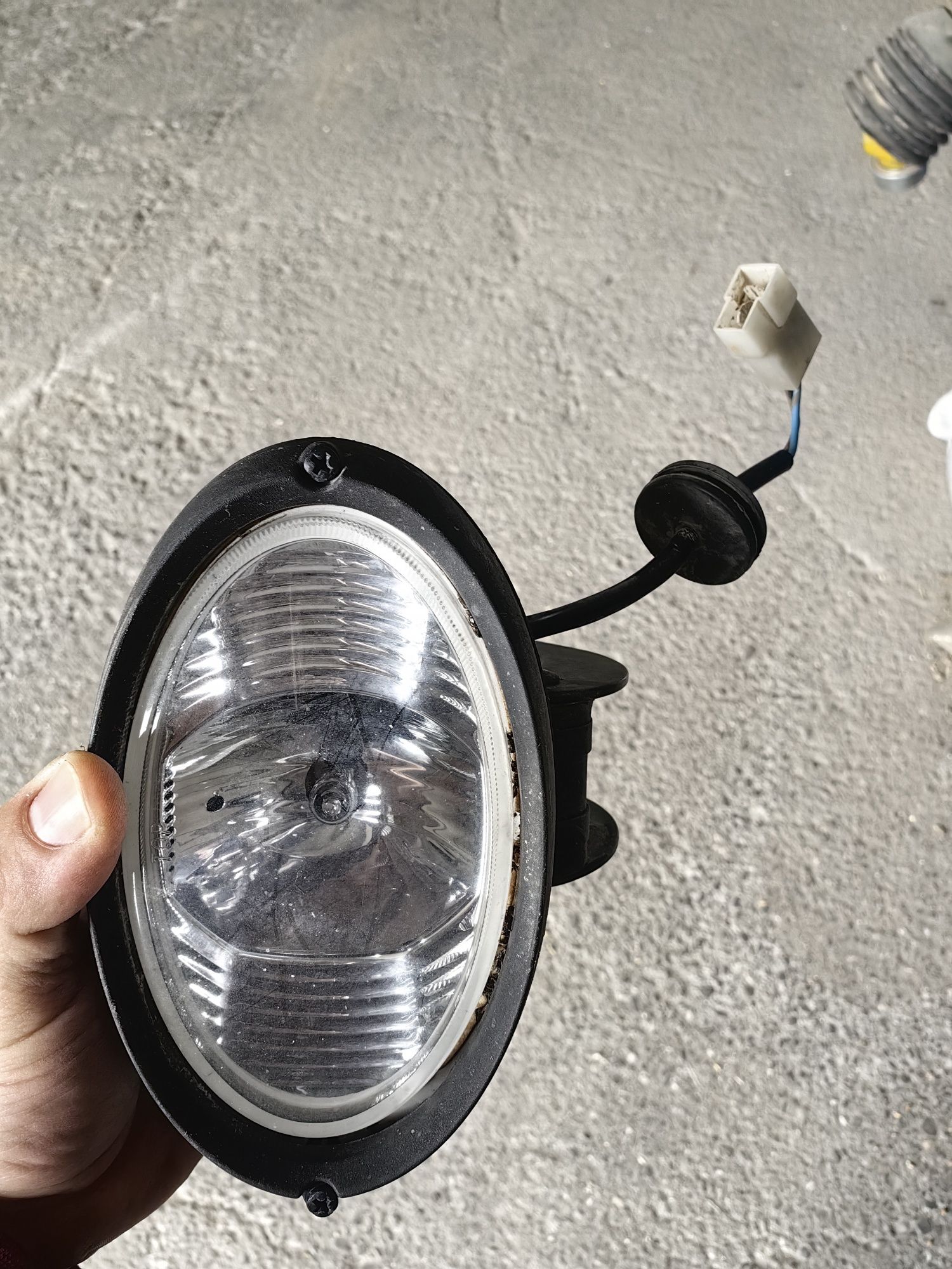 Lampy robocze hella Massey ferguson oryginał kompletł