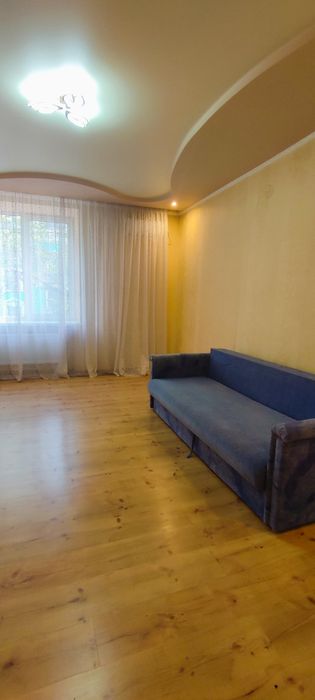 Здається 3-х. к.кв. з А/О. Центр!