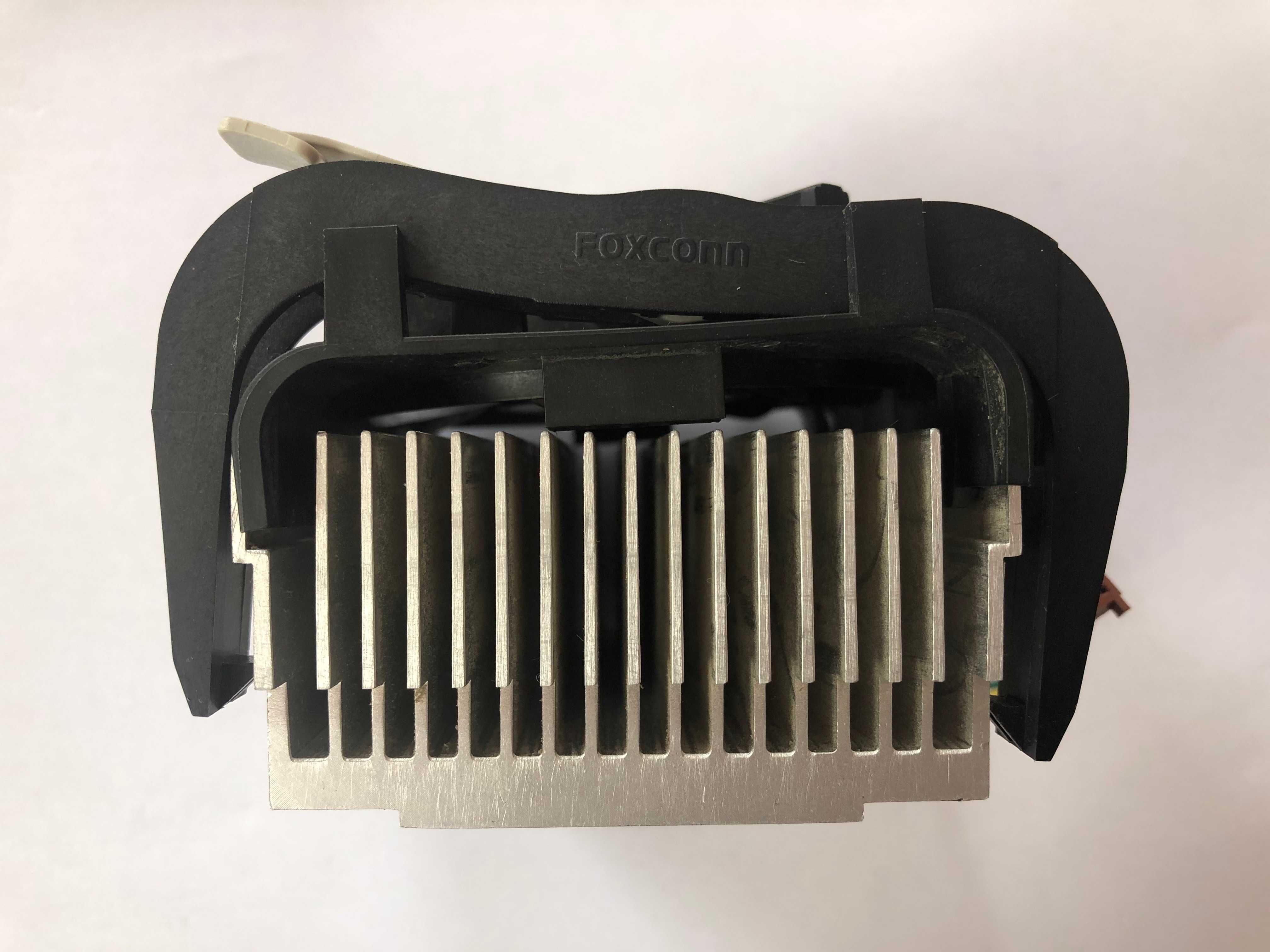 Wentylator Intel 12V 0,28A  wtyk 3 pin , chłodzenie komputera