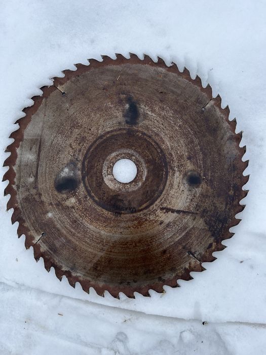 Пиляльний диск по дереву з напайками