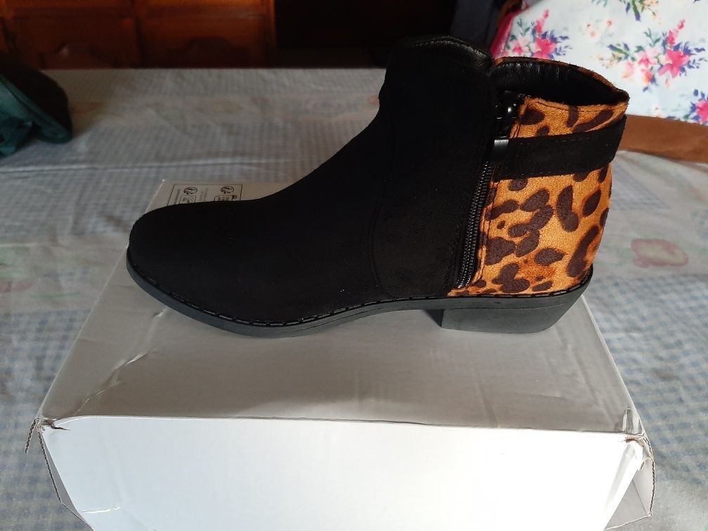 Vendo botas novas