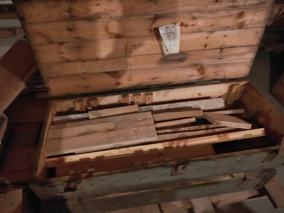 Skrzynia wojskowa dwie sztuki