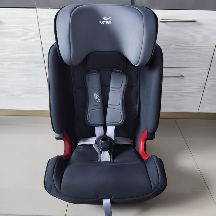 Fotelik samochodowy britax roomer advansafix 9-36kg