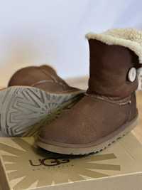 Женские угги UGG