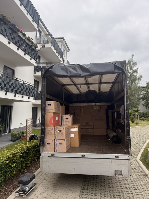 Kompleksowe przeprowadzki 24/7 * Najwyższa jakość - Jakubek Transport
