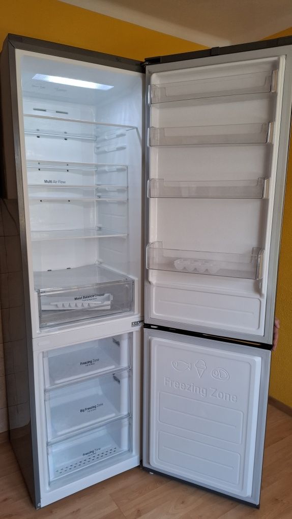 Lodówka LG no frost