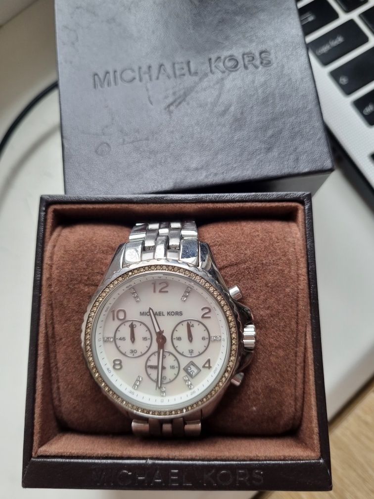 Часы Michael Kors женские