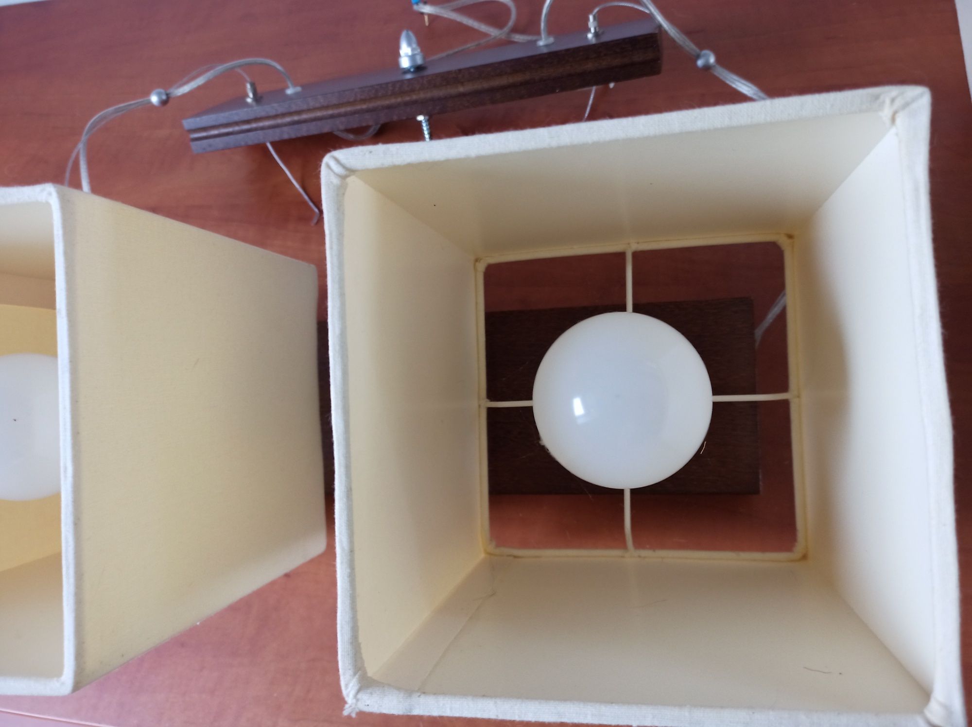 LAMPA z dwoma kloszami 2 szt