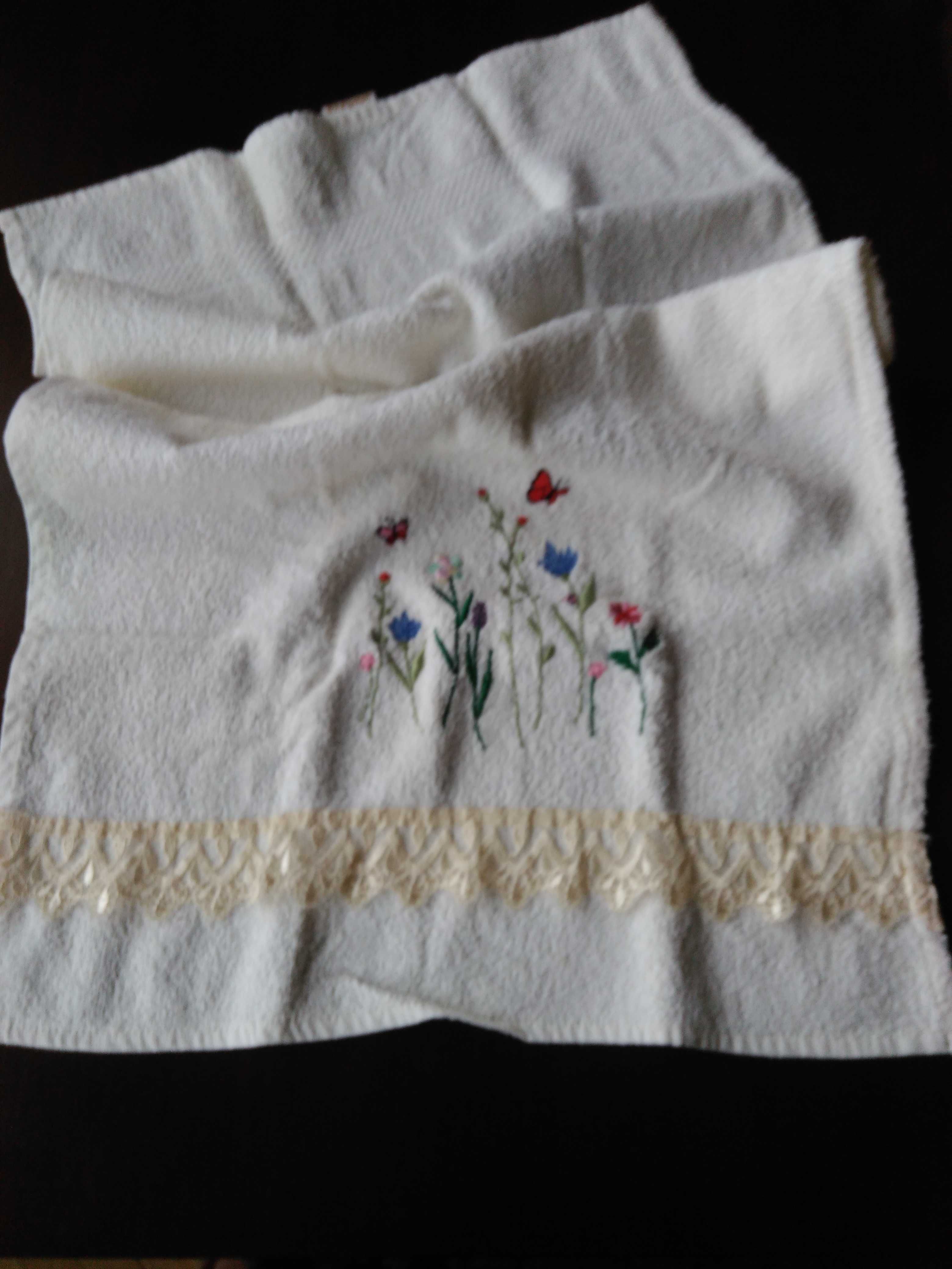 Lux ręcznik do rąk z haftem 100% bawełna 78x48 cm