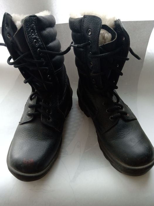 Берці чорні зимові COMBAT MILITARY розмір 40