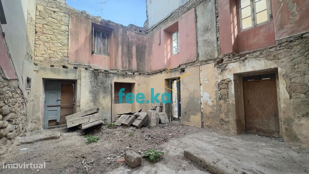 Moradia para Restaurar