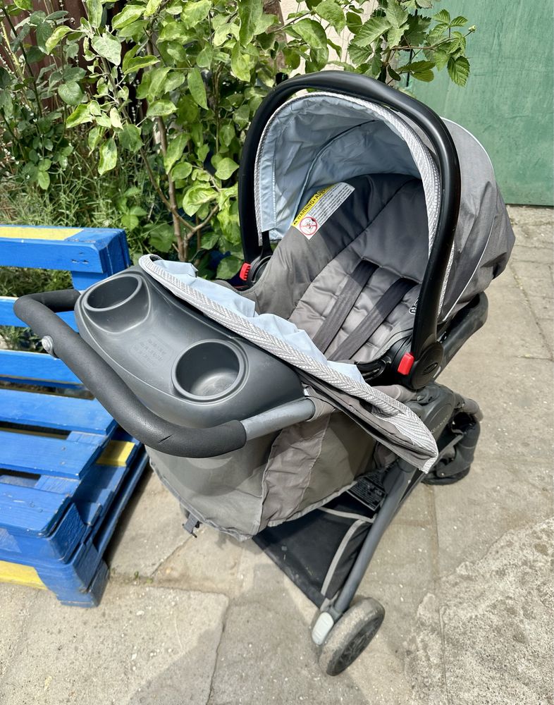 Коляска Graco 3 в одном
