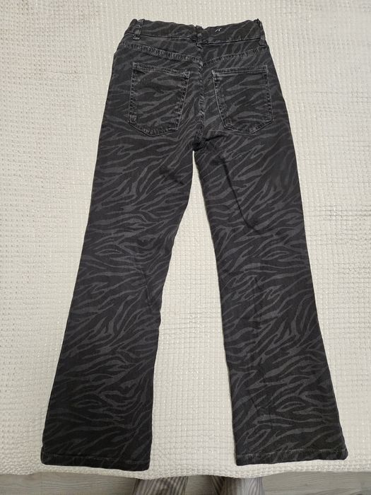 Calças de ganga / jeans
