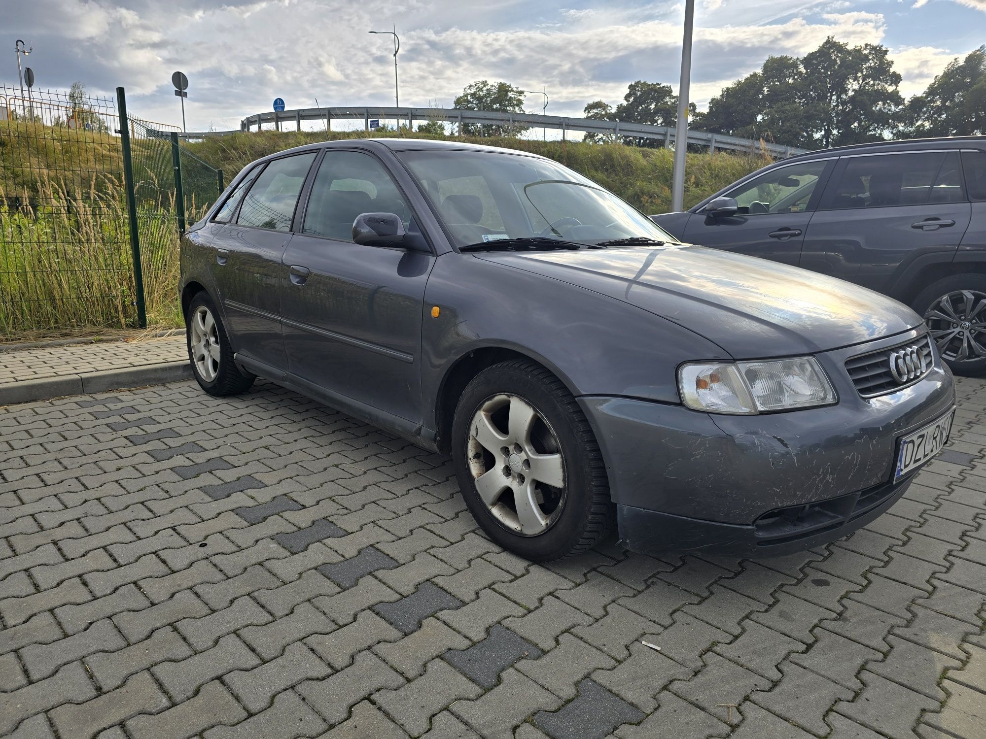 AUDI a3 8L 1.9 tdi 110KM 2000rok 5 drzwi