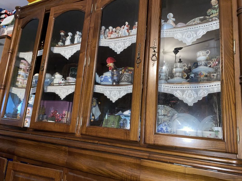 Mobília de Sala de Jantar Completa