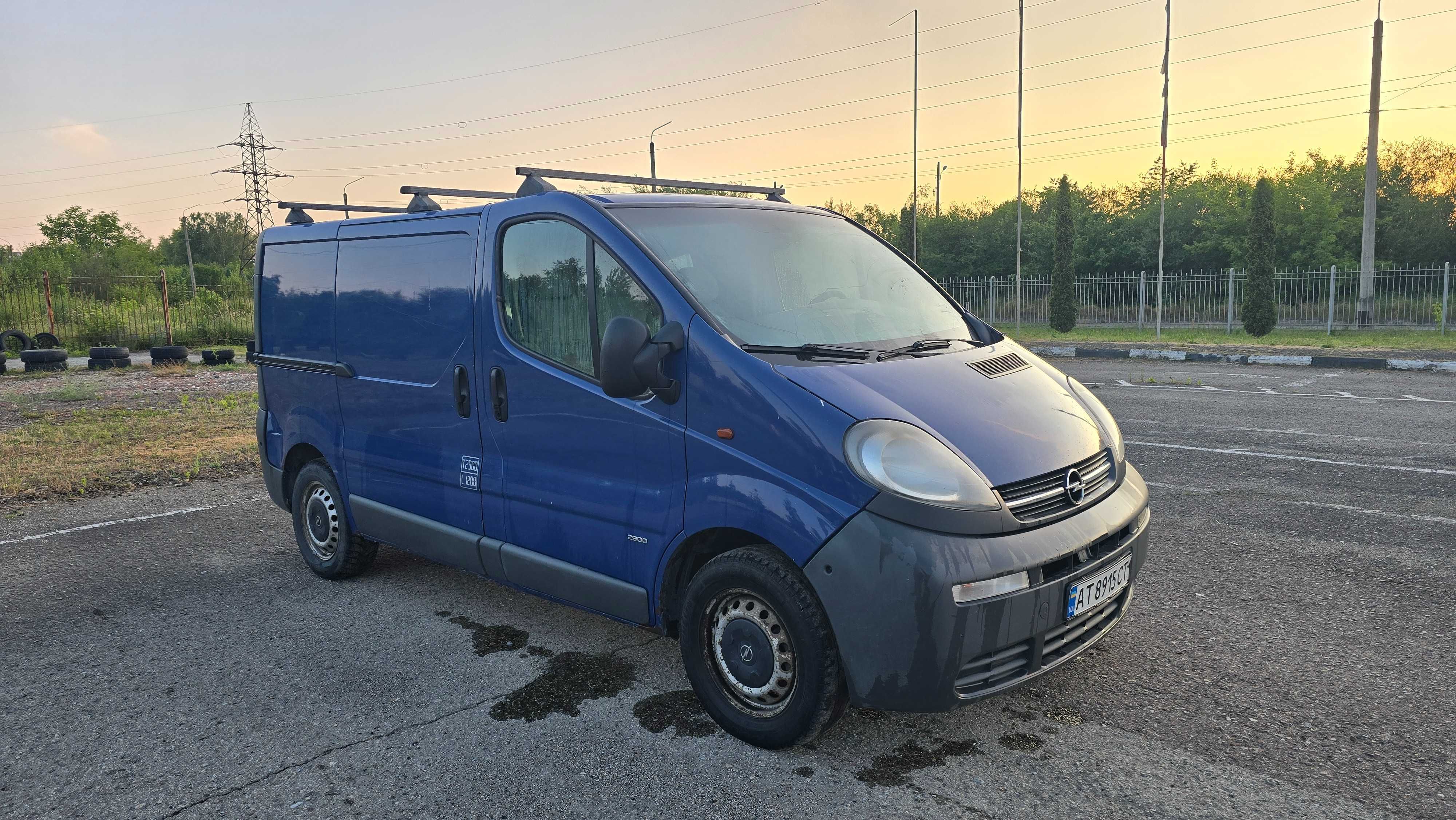 Opel Vivaro 1.9 2006р. Груз  (100 к.с.)