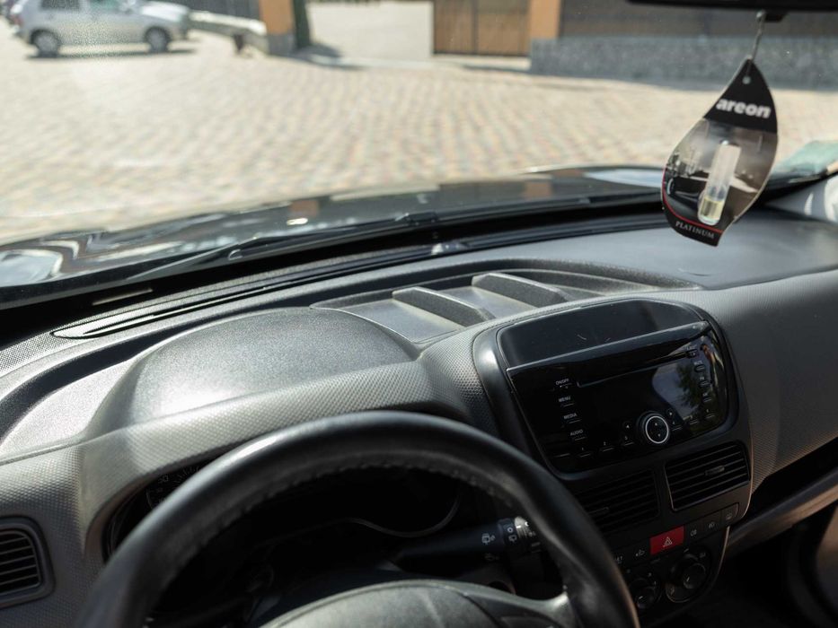Вантажний автомобіль Fiat Doblo Maxi 2012