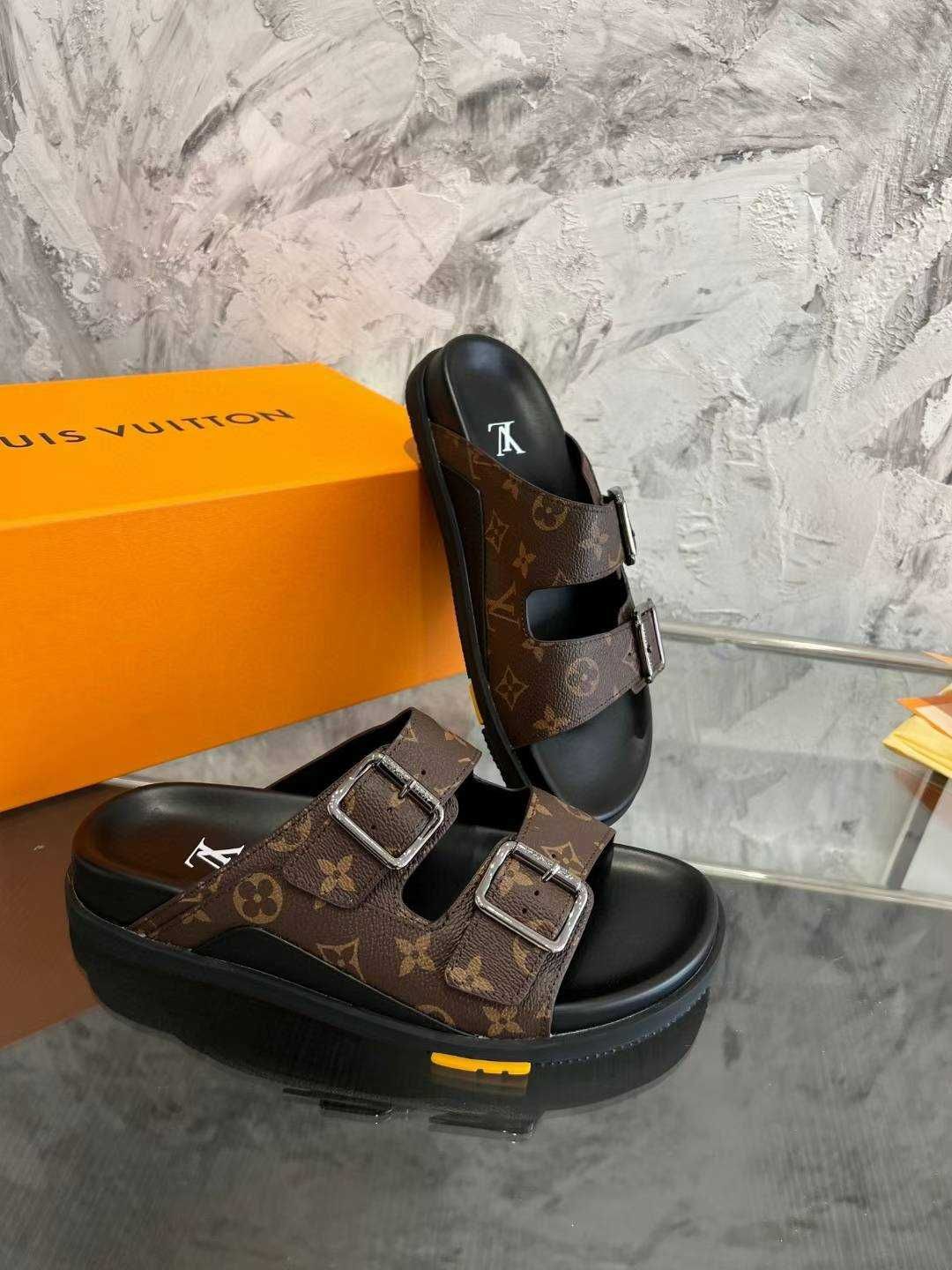 Louis Vuitton Buty, sandaly klapki, skora  od reki nowe