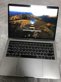 Macbook pro 2019/ i5 с touchbar