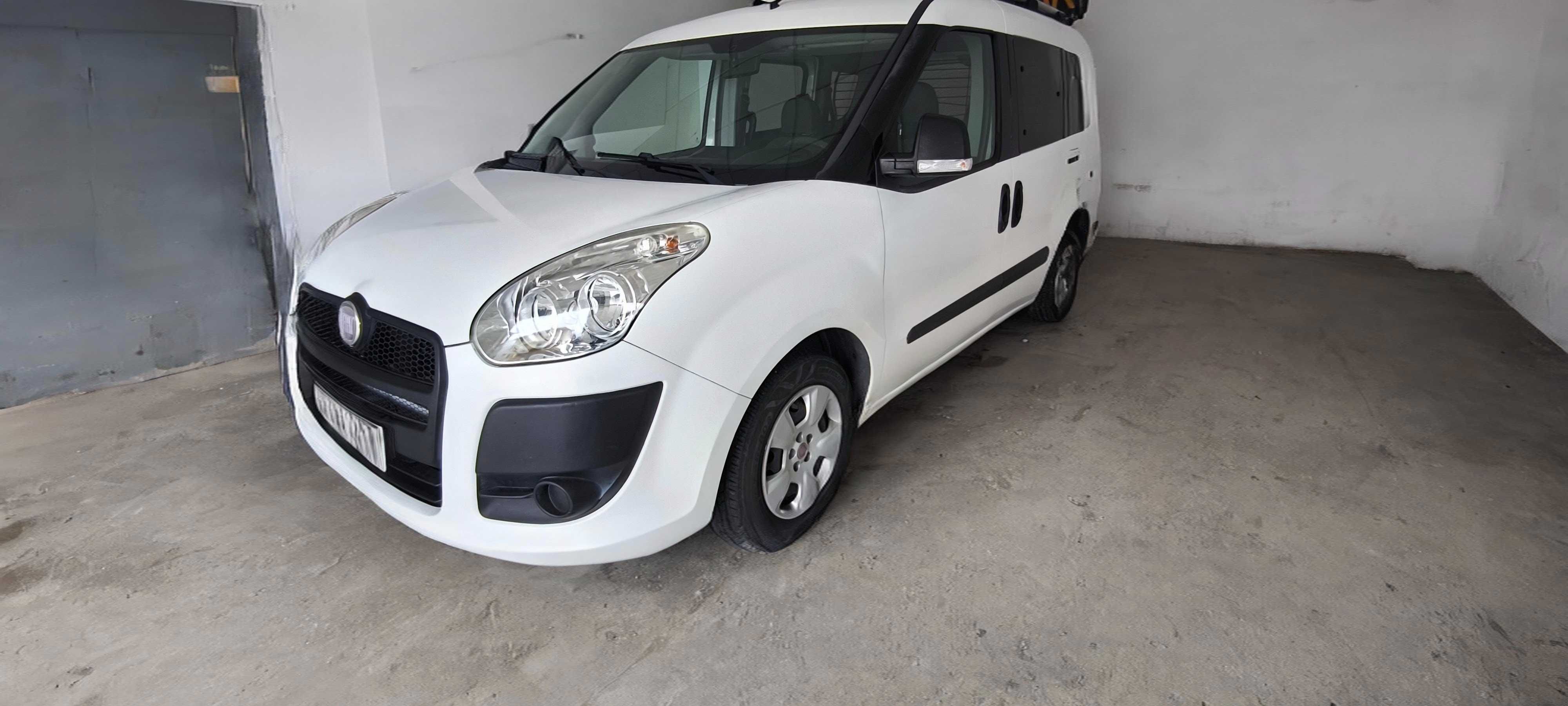 fiat doblo 1.3 5 lugares