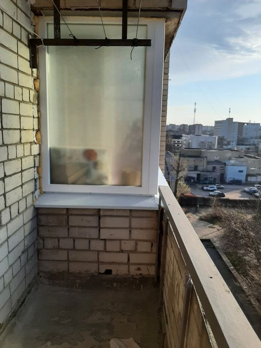Здається кімната в гуртожитку