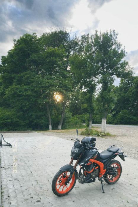 Продам мотоцикл Senke 200 кубів